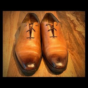 Dibianco burnished wholecut balmorals.